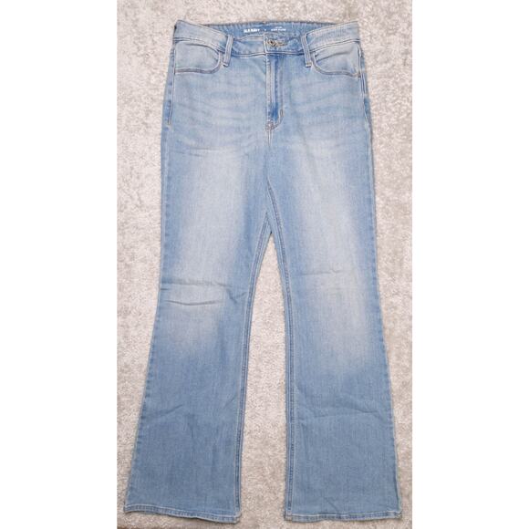 Old Navy High Rise WOW Flare Light Blue Jeans Denim Womens Size 8 NWOT - Picture 1 of 12